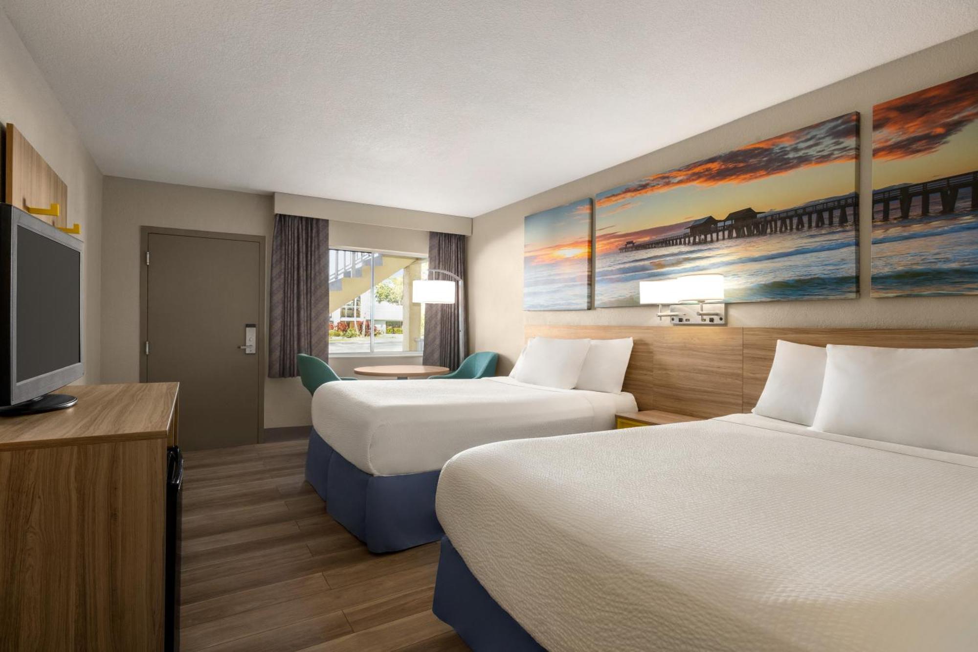 Days Inn By Wyndham Cocoa Beach Port Canaveral Zewnętrze zdjęcie